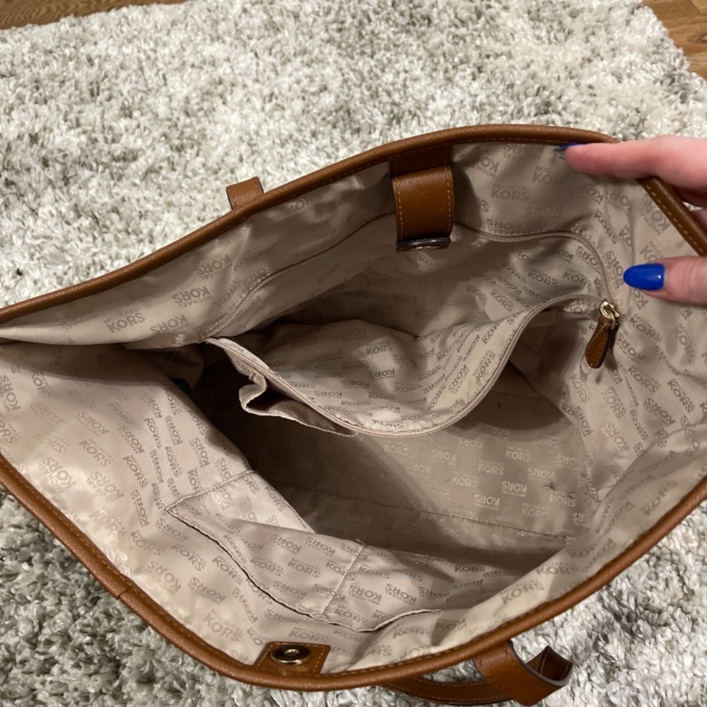 Michael Kors Tote - Picture 3 of 6